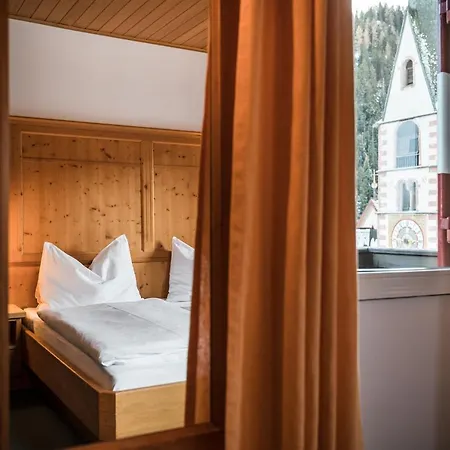 Charme Uridl Hotel Santa Cristina Val Gardena